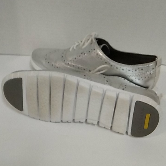 Cole haan zero Grand silver sneaker sz 6c - Picture 5 of 9